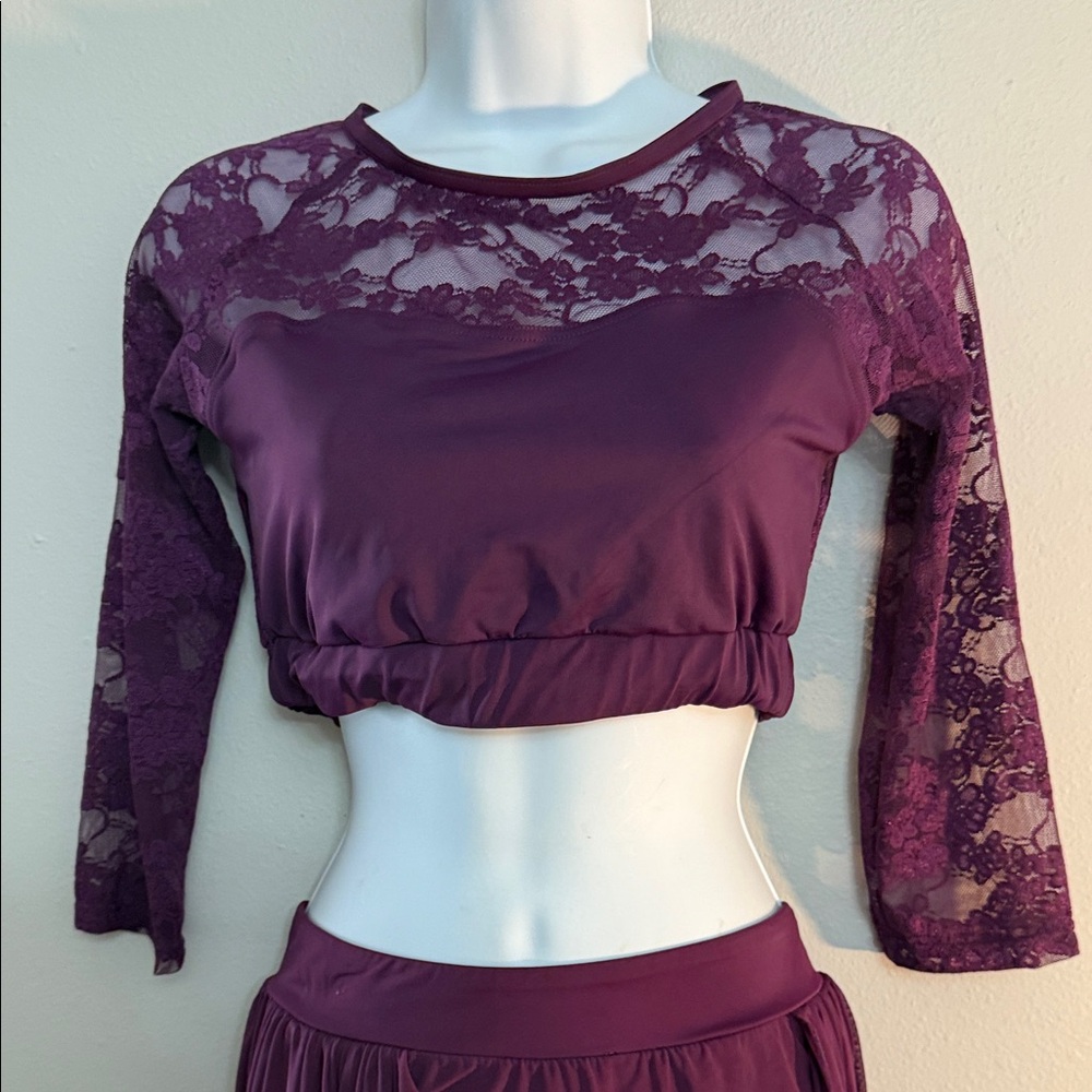 Dance outfit Elegant Purple Lace Women's Skirt Set EUC - Picture 4 of 6